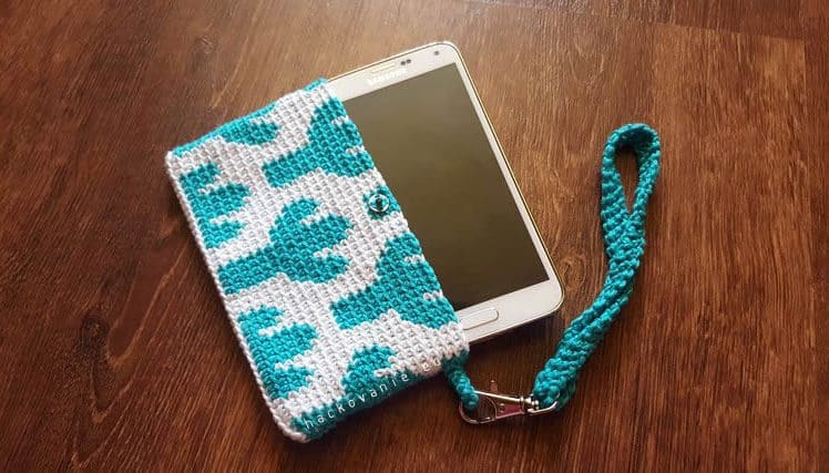 handmade phone case tapestry crochet hackovany obal na mobil gobelinove hackovanie